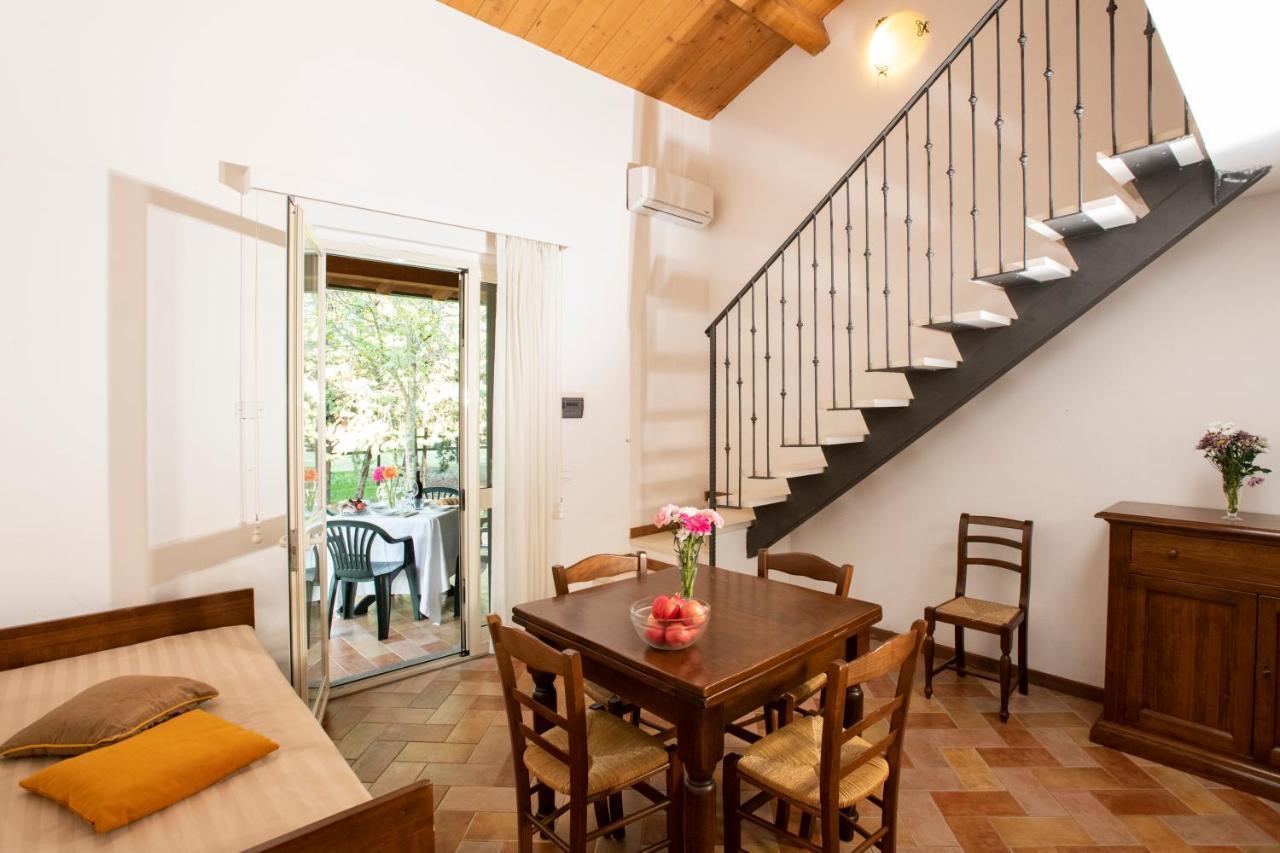 Апарт отель Borgo San Antonio & Borgo San Giuseppe By La Principina Принчипина-Терра Экстерьер фото