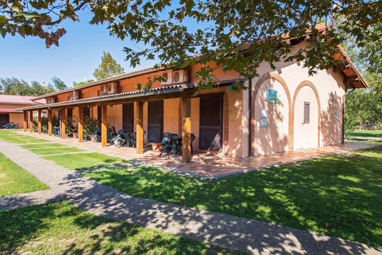 Апарт отель Borgo San Antonio & Borgo San Giuseppe By La Principina Принчипина-Терра Экстерьер фото
