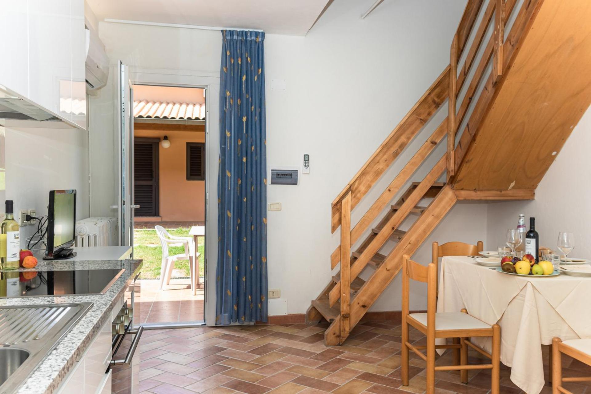 Апарт отель Borgo San Antonio & Borgo San Giuseppe By La Principina Принчипина-Терра Экстерьер фото