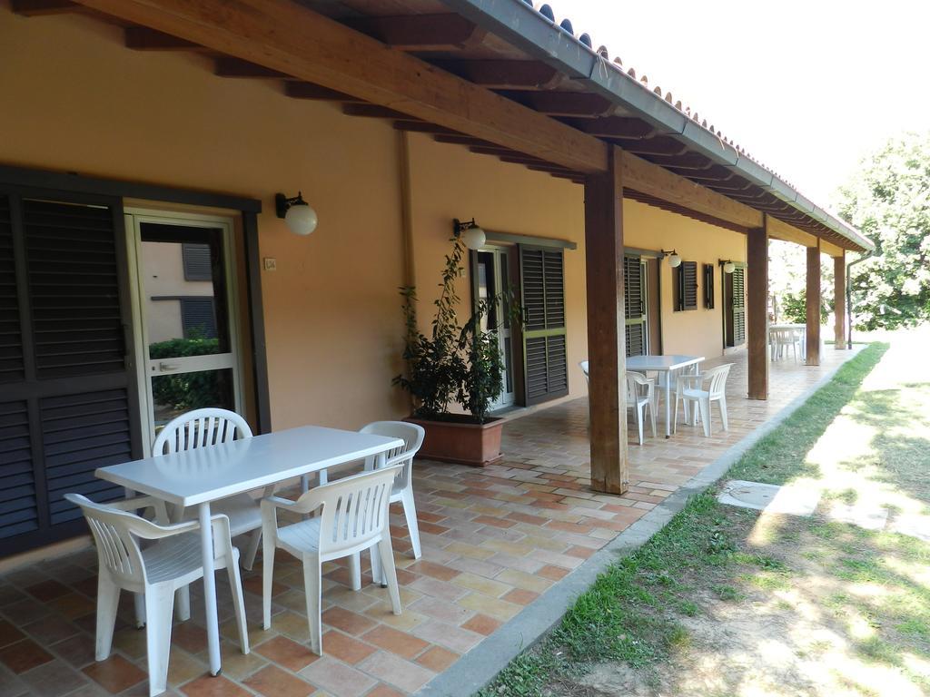 Апарт отель Borgo San Antonio & Borgo San Giuseppe By La Principina Принчипина-Терра Экстерьер фото